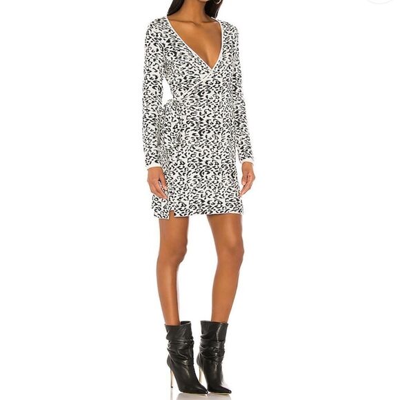 NWT LOVERS + FRIENDS Merida Wrap Sweater Dress - Picture 3 of 6